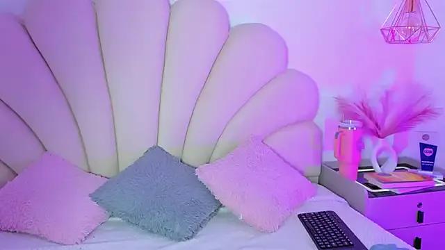 Checkout girls naked models with similar nickname. Cute sexy Free Models.