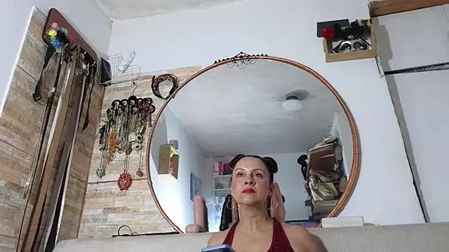 Amadamilf1980 from StripChat