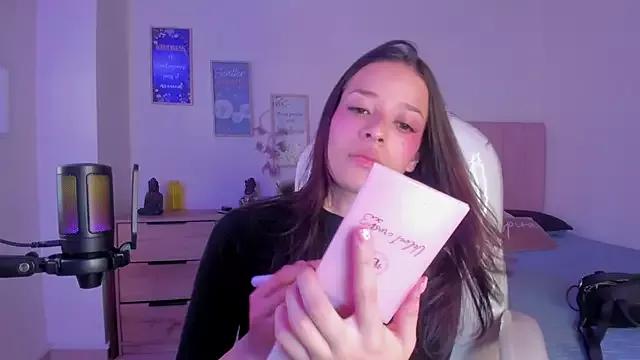Amaia_Daniells from StripChat