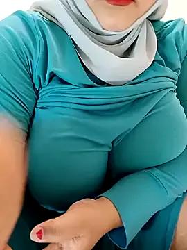 AmalArabic from StripChat