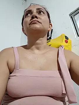 Amanda39 from StripChat is Freechat