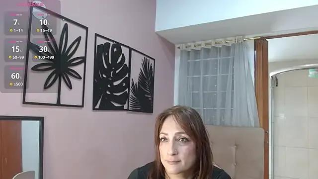 amara_rousse1 from StripChat is Freechat