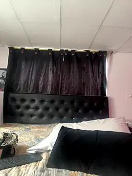 AmaraVelmet from StripChat