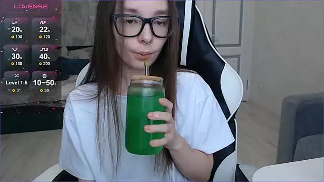Amarieni from StripChat