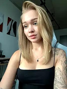 Amaryllis from StripChat