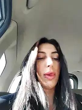 Amazing_Ferrara from StripChat
