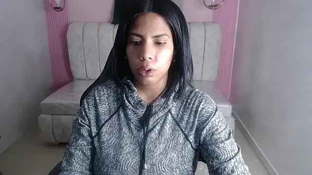 Ambar_fox_s from StripChat