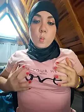 AmbarBurhan from StripChat is Freechat