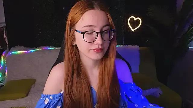 amber_wink from StripChat is Freechat