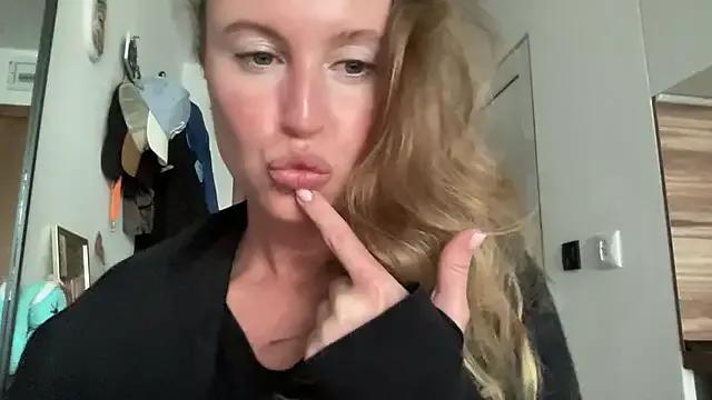 Checkout girls naked models with similar nickname. Cute sexy Free Models.