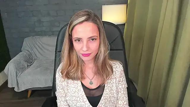 amelia_meili from StripChat is Freechat