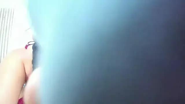 AmeliaANDEmily from StripChat is Freechat