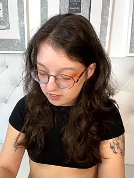 AmiAdams from StripChat