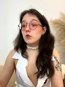 AmiAdams from StripChat