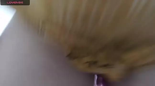 AmmyCollins from StripChat