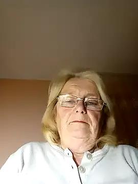 AmyLove353 from StripChat is Freechat