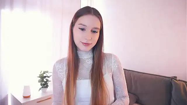 AmyMainer from StripChat