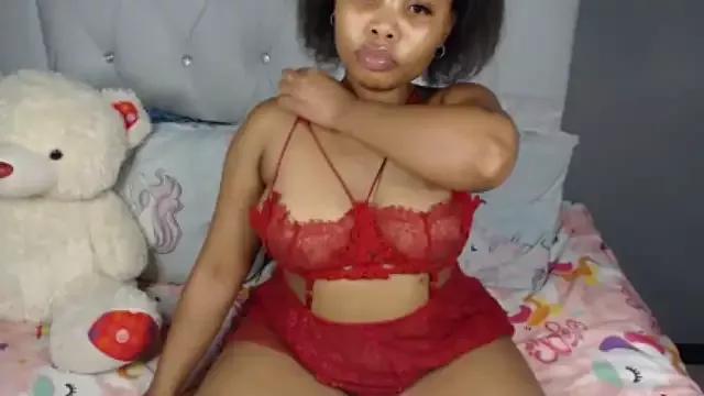Anaelle25 from StripChat