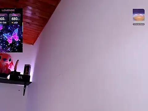 anaisvelvet2025 from StripChat is Freechat