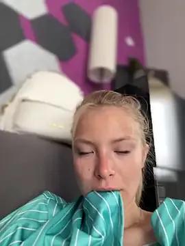 AnastasiaAniess from StripChat
