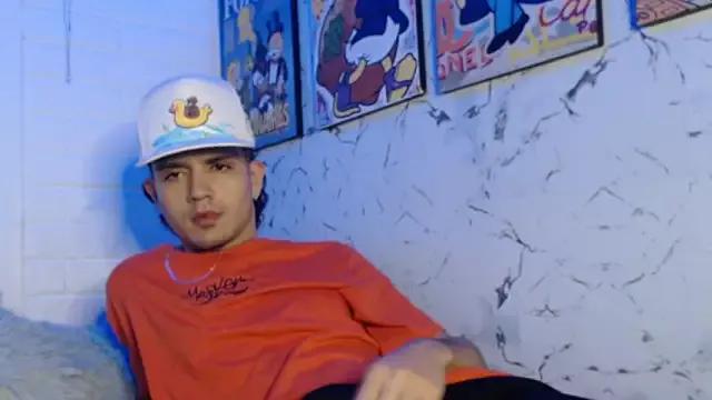 andersonZ998 from StripChat is Freechat