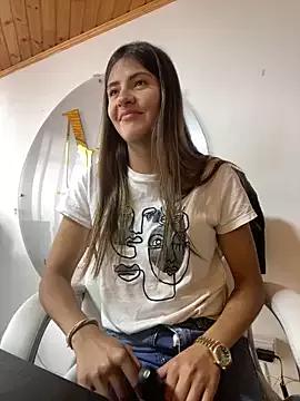 Andrea_19blonde from StripChat is Freechat