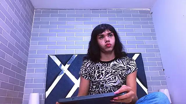 Checkout girls naked models with similar nickname. Cute sexy Free Models.