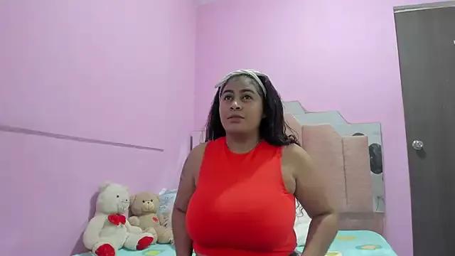 AndreaSweet2 from StripChat is Freechat
