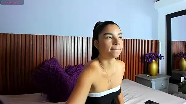 Andresweet01 from StripChat is Freechat