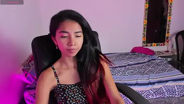 andromeda_meyer from StripChat is Freechat