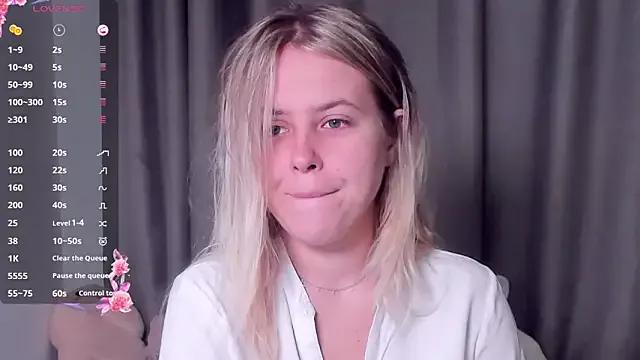 Checkout girls naked models with similar nickname. Cute sexy Free Models.