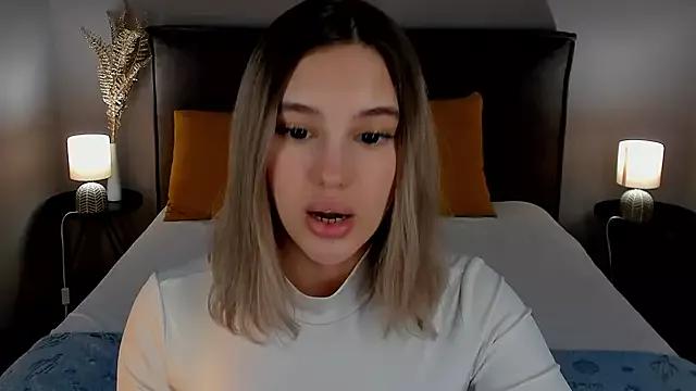 Checkout girls naked models with similar nickname. Cute sexy Free Models.