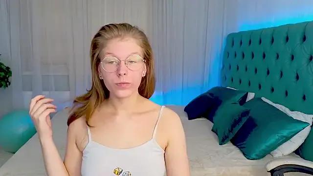 Angelie__Eyes from StripChat is Freechat