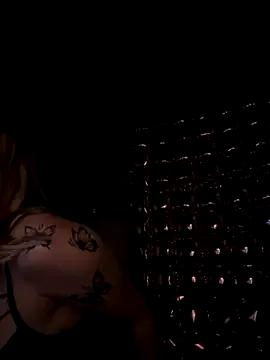 AngellnSilk from StripChat is Freechat