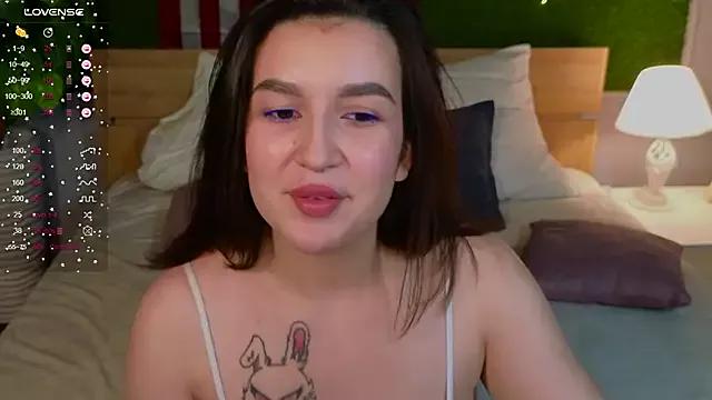 Ann_Airena from StripChat is Freechat
