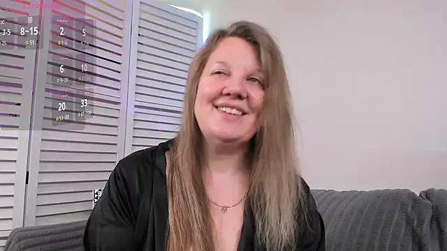 anna_bones from StripChat