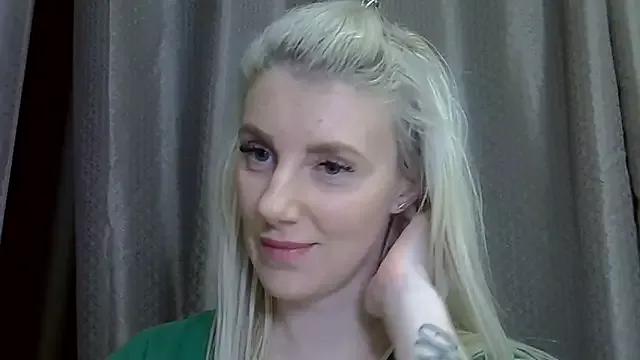 anna_shark77 from StripChat