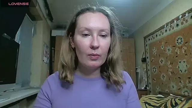 AnnaXLovers from StripChat