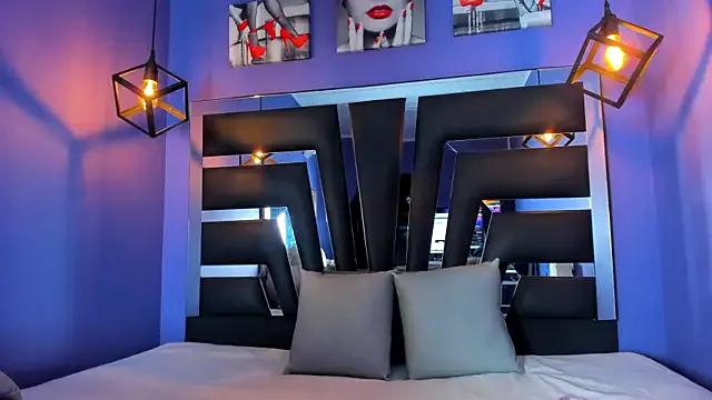 Anne-brown13 from StripChat