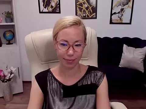 AnneLeex from StripChat