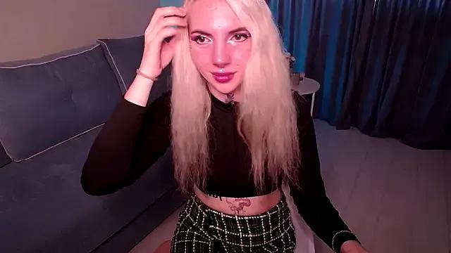 AnneTenet from StripChat