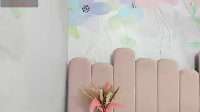 Annie_Cute18_ from StripChat