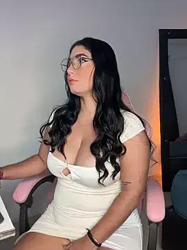 Anniferreira2 from StripChat