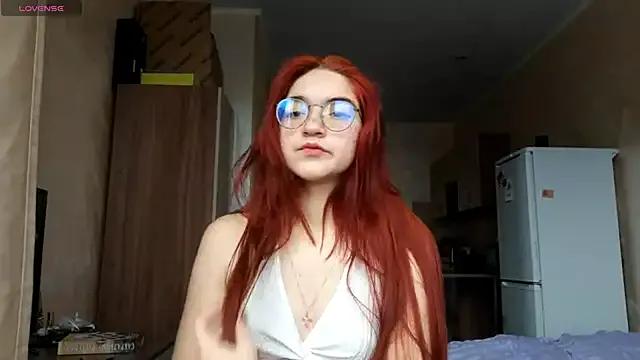 AnnikaDidomenico from StripChat is Freechat