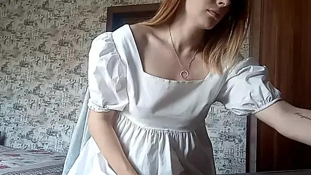 AnnisDobbs from StripChat is Freechat