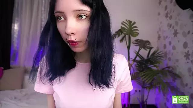 AnnisEells from StripChat is Freechat