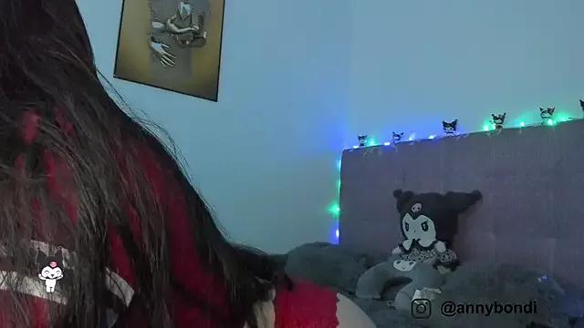 Annybonne from StripChat
