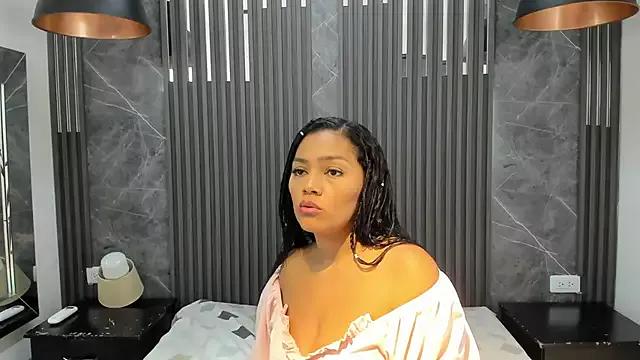 AnnyEvanns from StripChat