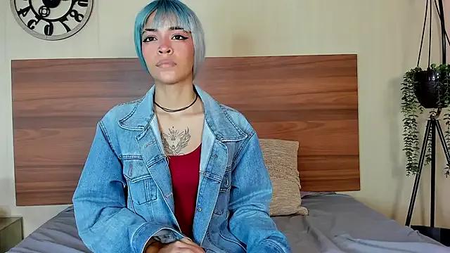AnnyKitty_ from StripChat is Freechat