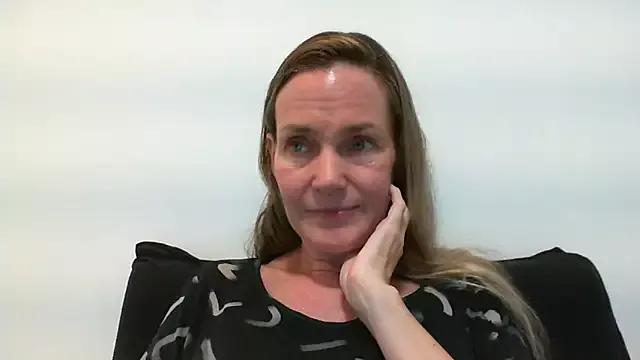 Annylove1 from StripChat